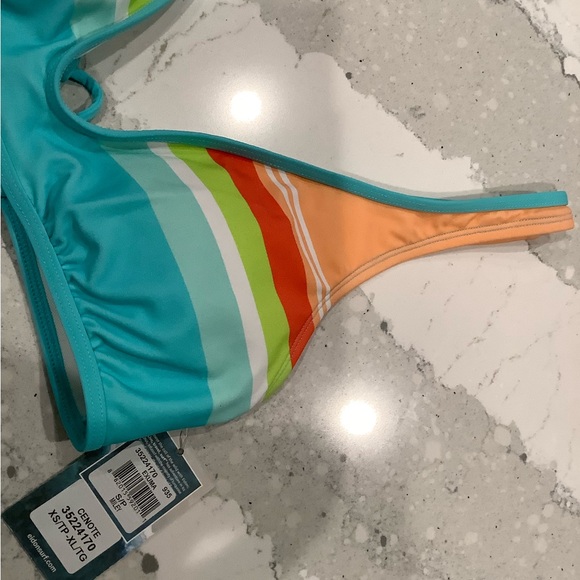 NWT Miley style top size S and Bikini bottom size XS in Cenote pattern - Picture 6 of 12